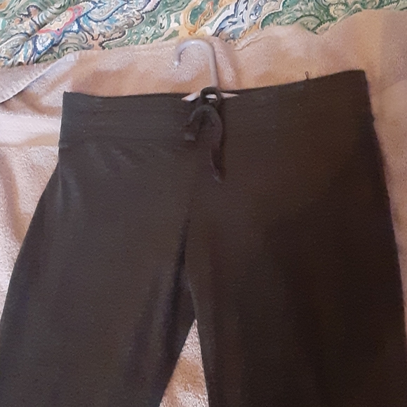 Dark grey bootcut yoga pants - Picture 3 of 4